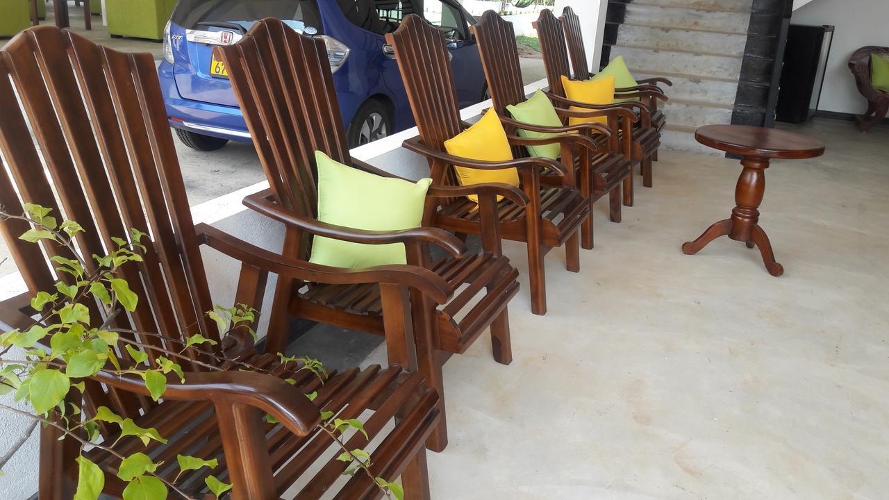 Lavish Resort - Sigirya Sigiriya Exterior photo