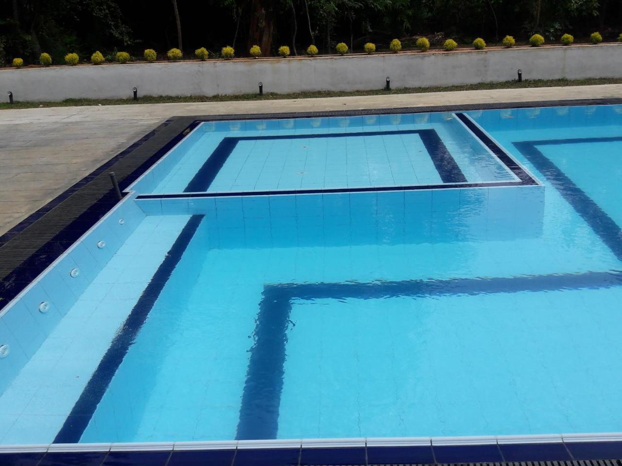Lavish Resort - Sigirya Sigiriya Exterior photo