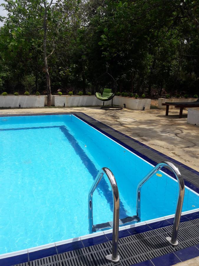 Lavish Resort - Sigirya Sigiriya Exterior photo