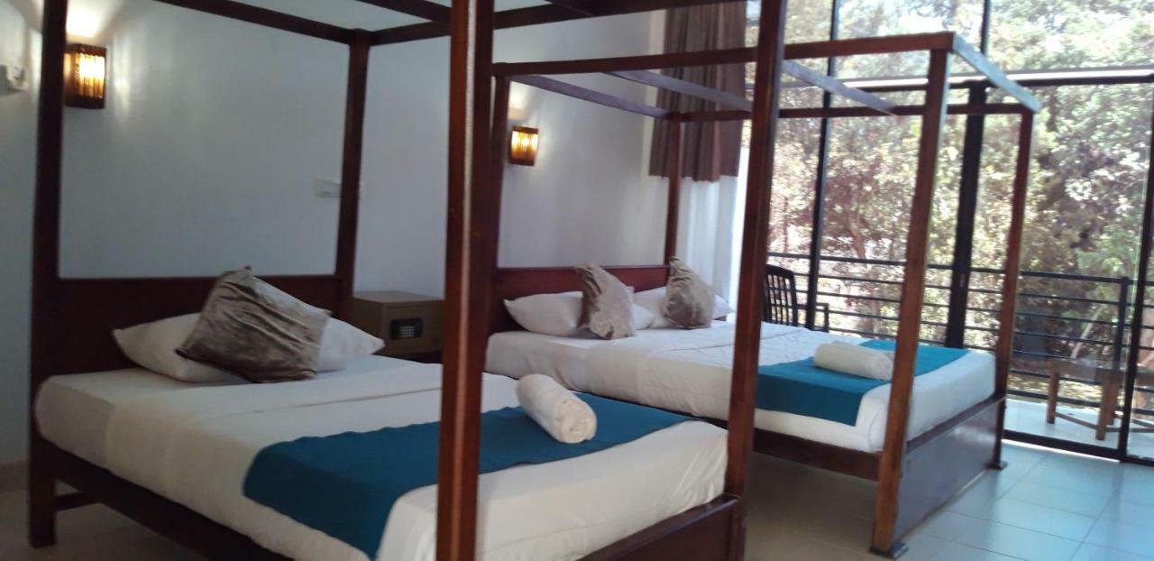 Lavish Resort - Sigirya Sigiriya Exterior photo